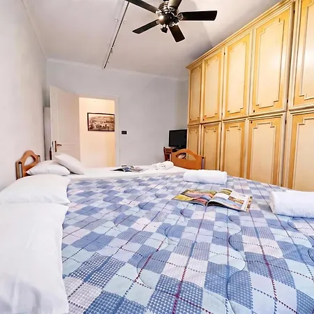 La Pietra Sul Mare Flat With Terrace - Happy Apartmán *
