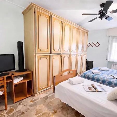 La Pietra Sul Mare Flat With Terrace - Happy * Pietra Ligure